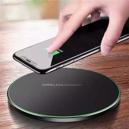 Renoverad 9eight5 Fast Charge Qi Wireless Charger Pad (10W) - Reebelo Sverige