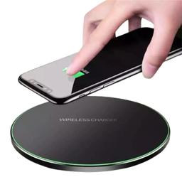Renoverad 9eight5 Wireless Charger Pad (30W) - Reebelo Sverige