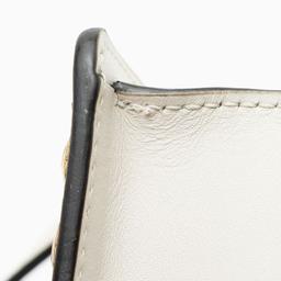 Renoverad Gucci Leather Animal Studs Sylvie Mini Satchel - Reebelo Sverige
