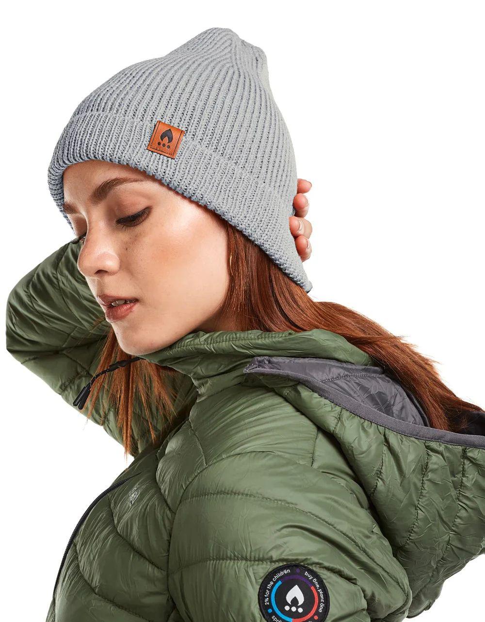 Renoverad Hoseg Beanie - Reebelo Sverige