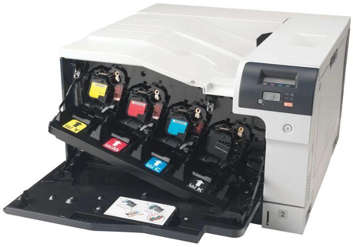 Renoverad HP Color LaserJet Professional CP5225dn Printer - Reebelo Sverige