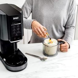 Renoverad Ninja NC301 CREAMi Ice Cream Maker - Reebelo Sverige