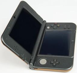 Renoverad Nintendo New 3DS XL Handheld Gaming Console - Reebelo Sverige