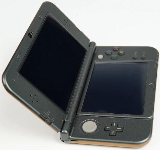 Renoverad Nintendo New 3DS XL Handheld Gaming Console - Reebelo Sverige