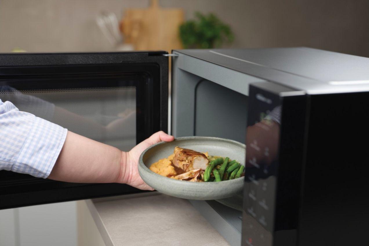 Renoverad Panasonic 32L 1100W Inverter Microwave NN-ST66QB - Reebelo Sverige