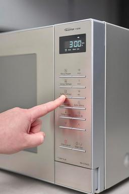 Renoverad Panasonic NN-ST69QS 32L 1100W Inverter Microwave - Reebelo Sverige