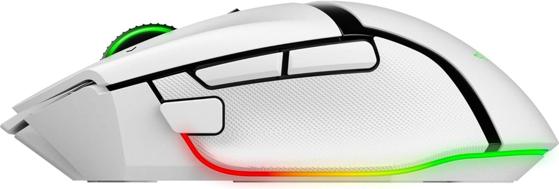 Renoverad Razer Basilisk V3 Pro 35K Wireless RGB Gaming Mouse - Reebelo Sverige
