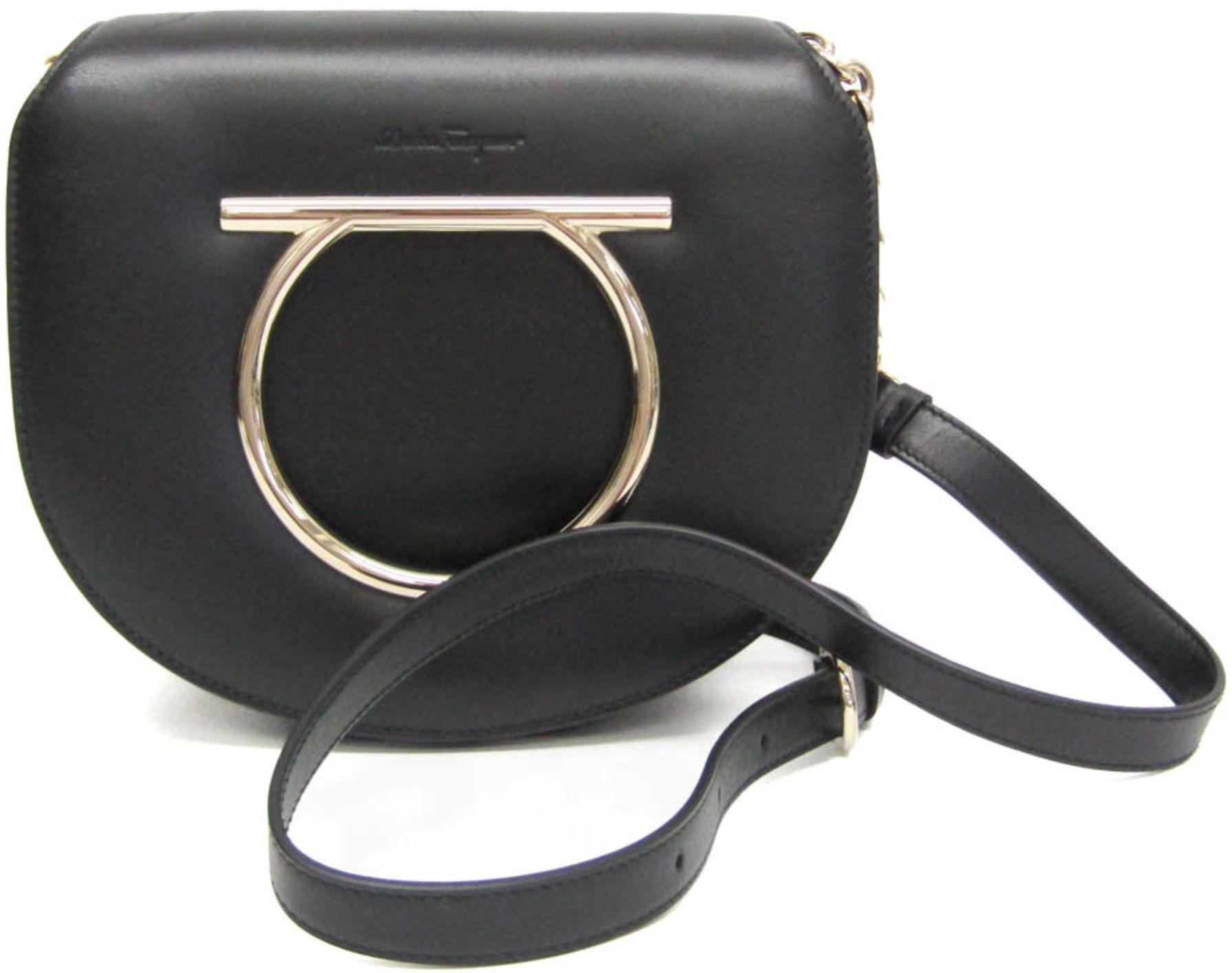 Renoverad Salvatore Ferragamo Gancini Leather Handbag Shoulder Bag - Reebelo Sverige